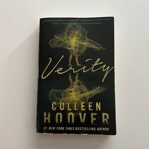 Verity by Colleen Hoover
